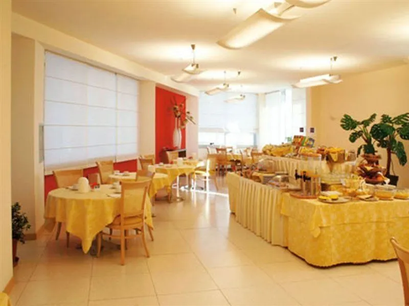 B&B Hotel Bergamo Executive San Paolo d'Argon 4*,  Italia